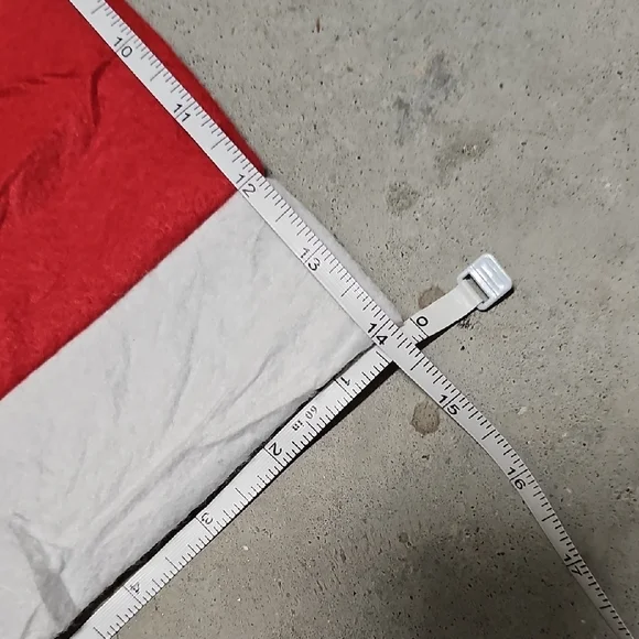 Nwt 6 Red and White Santa Chair Covers - Picture 4 of 5